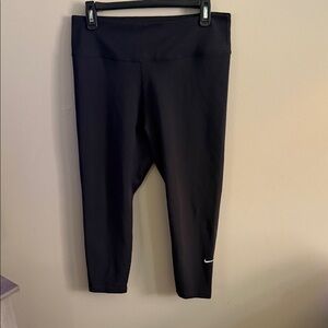 Nike Women's Classic Black Capris